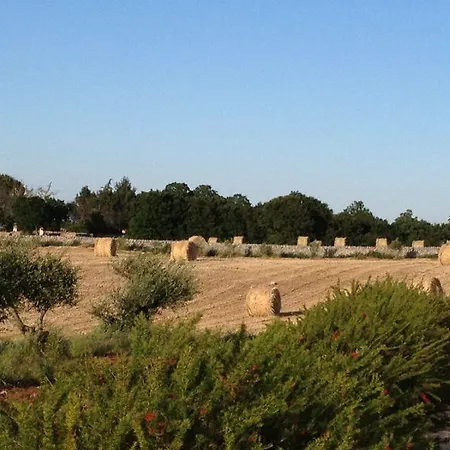 Masseria Magli Country house *